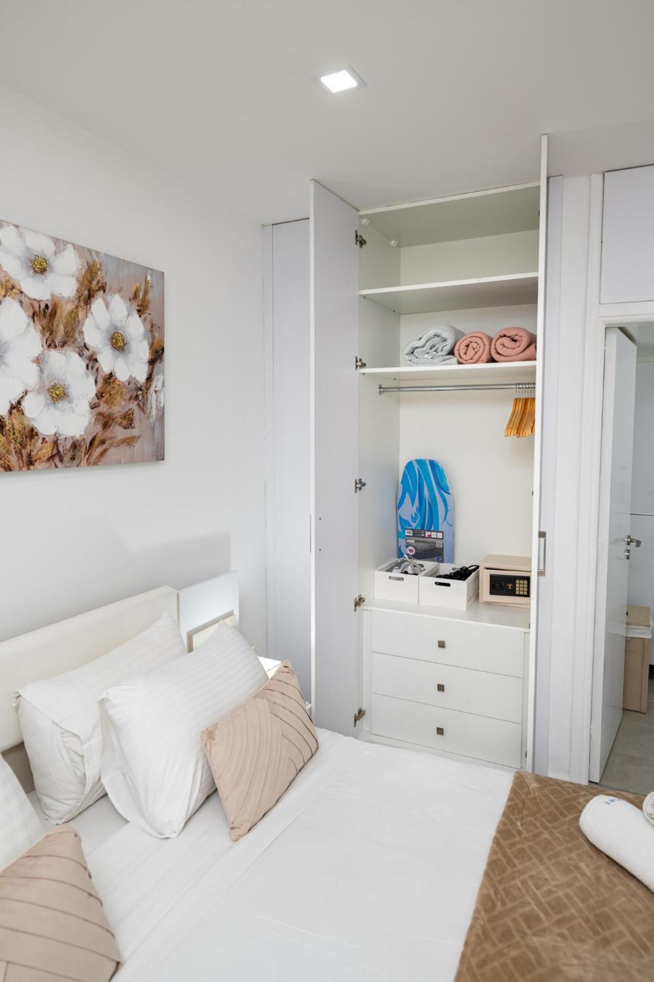 Lazuli Beach Apartment 501 Larnaka Exterior foto